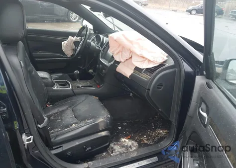 2011 Chrysler 300C из США, поврежденный, VIN 2C3CA6CT5BH563695